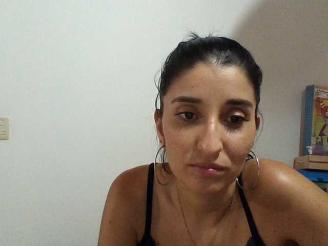 Фотографије mao022 hey guys for 2000 @total tokens I will perform a very hot show with toys until I cum we only need @remain tokens