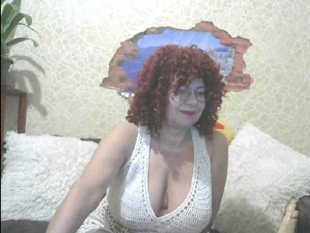 Фотографије MerryBerry7 ass 20 boobs 30 pussy 80 all naked 120 open cam 10