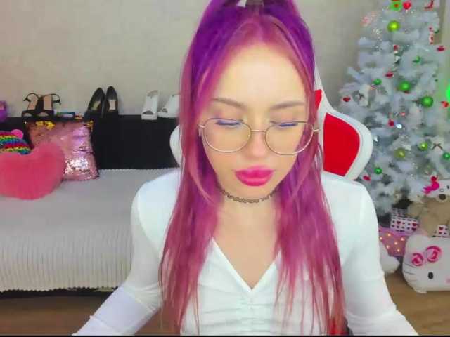Фотографије MindyKally touch ass(40) touch tits (45)kiss you(20)dance(50)show outfot(15)show panties(23)suck dildo(70)suck anal plug(35)say your name(10)touch myself(45)flowers for flower(15)kiss(24) (❤❤❤Merry Christmas !❤❤❤ )