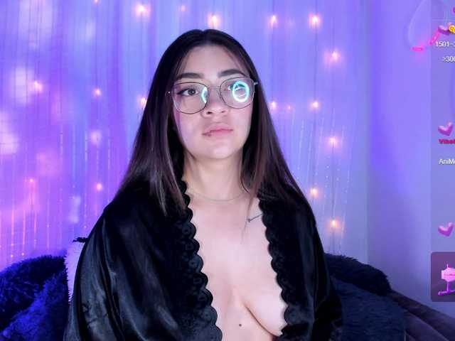 Фотографије Samii-Evans Hello guys I am a very shy girl but at the same time very hot today I want you to help me achieve my goal of coming with my fingers for @total of which I levo @sofar of which we have raised @remain come play with me